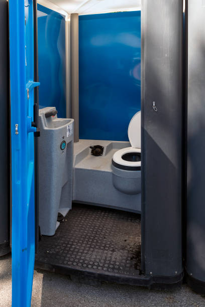 Portable Toilet Options We Offer in Squaw Valley, CA